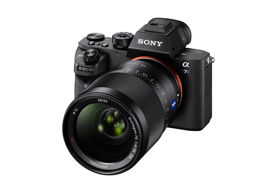 Sony A7S2